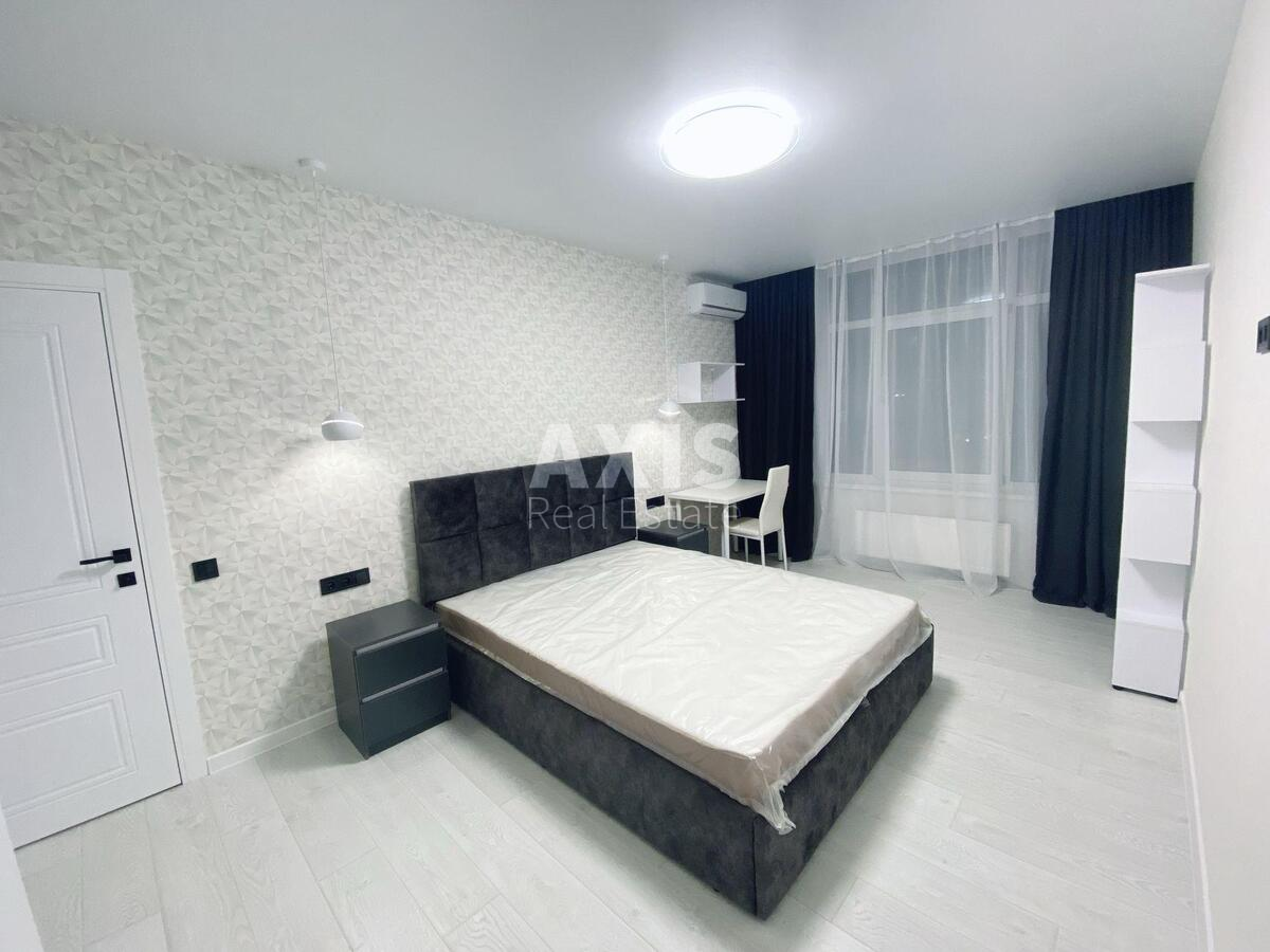 1k apartment vul. Sverstjuka Jevgena 4512274