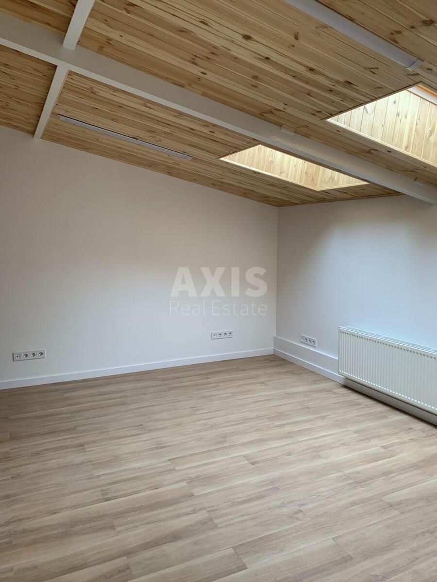 Office vul. Myhajla Maksymovycha 24, 155m23