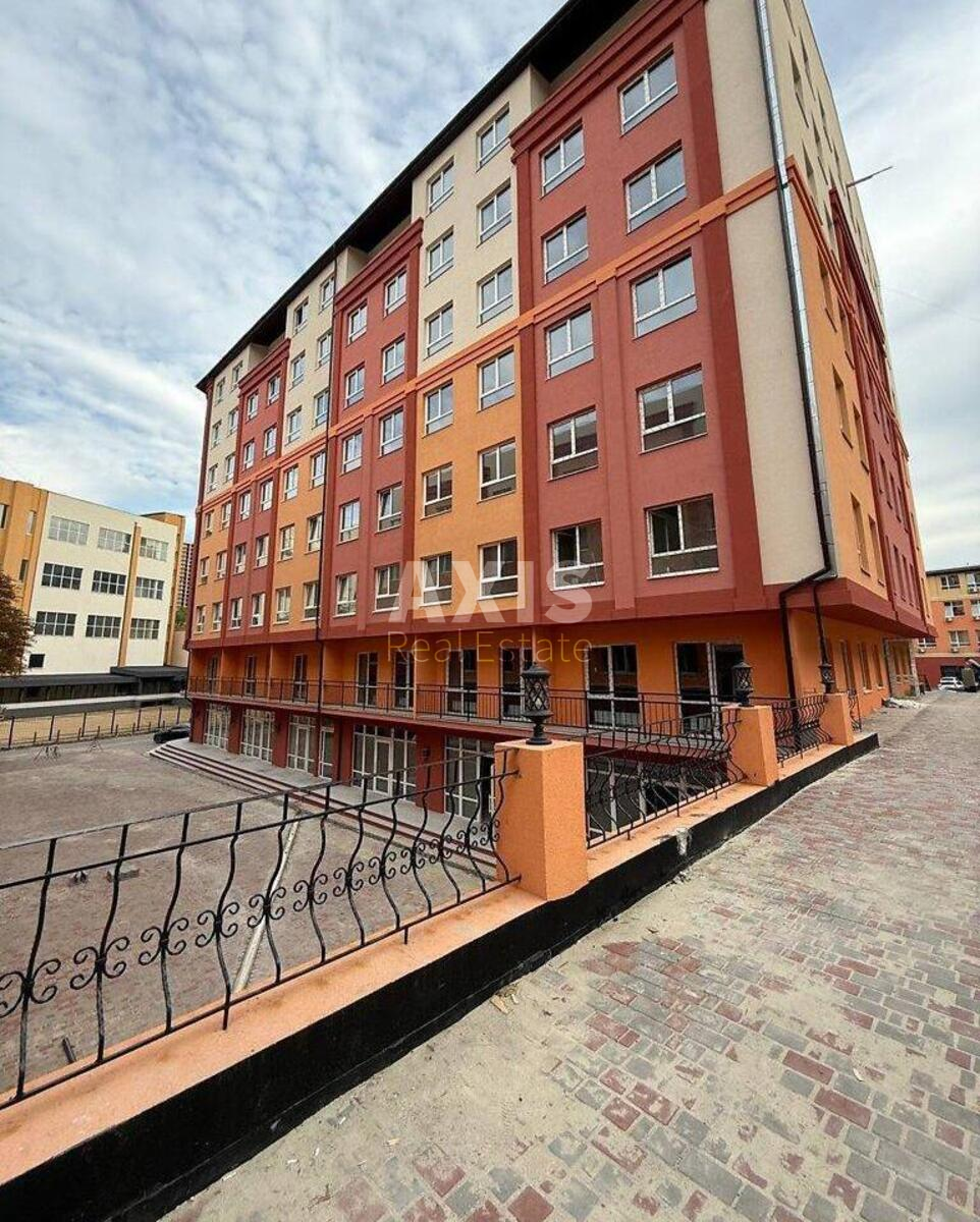 1k apartment vul. Kravchenka Mykoly 24