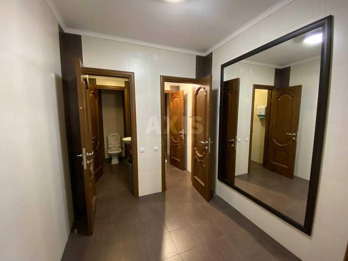 Офис пер. Крестовый 2, 420м25