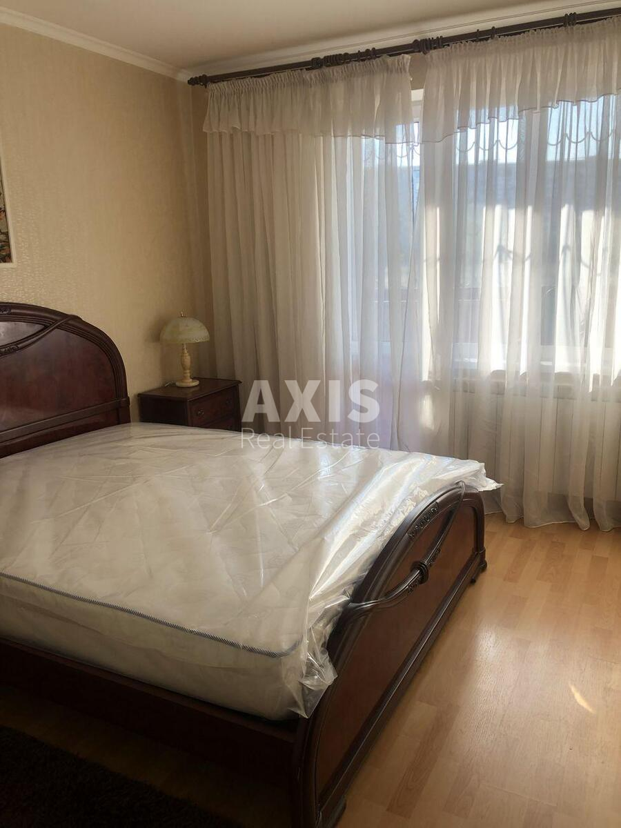 2к квартира пр-т Оболонский 11493574