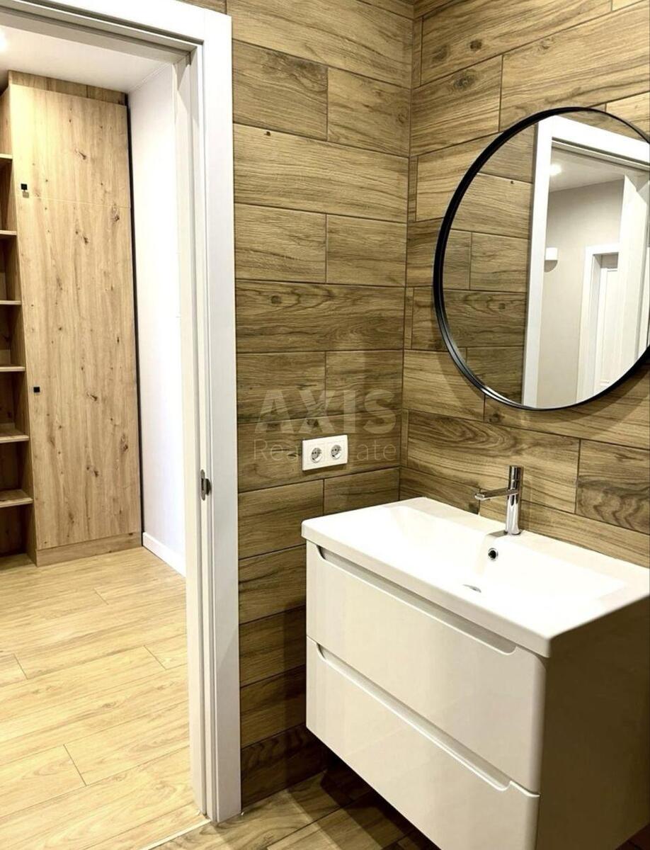 1k apartment vul. Lypkivs'kogo Vasylja Mytropolyta 38569137