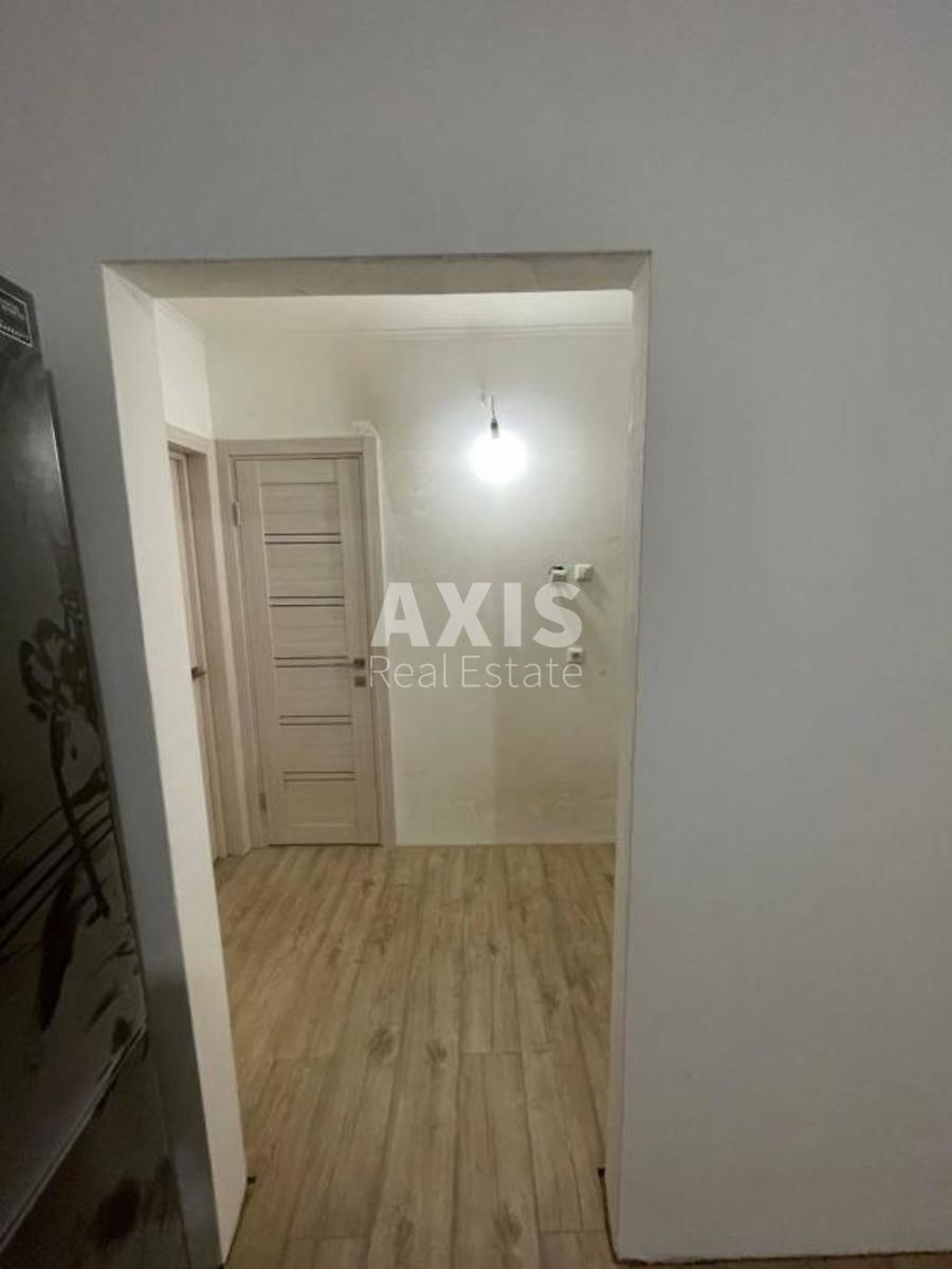 1k apartment prov. Jasynuvats'kyj 112