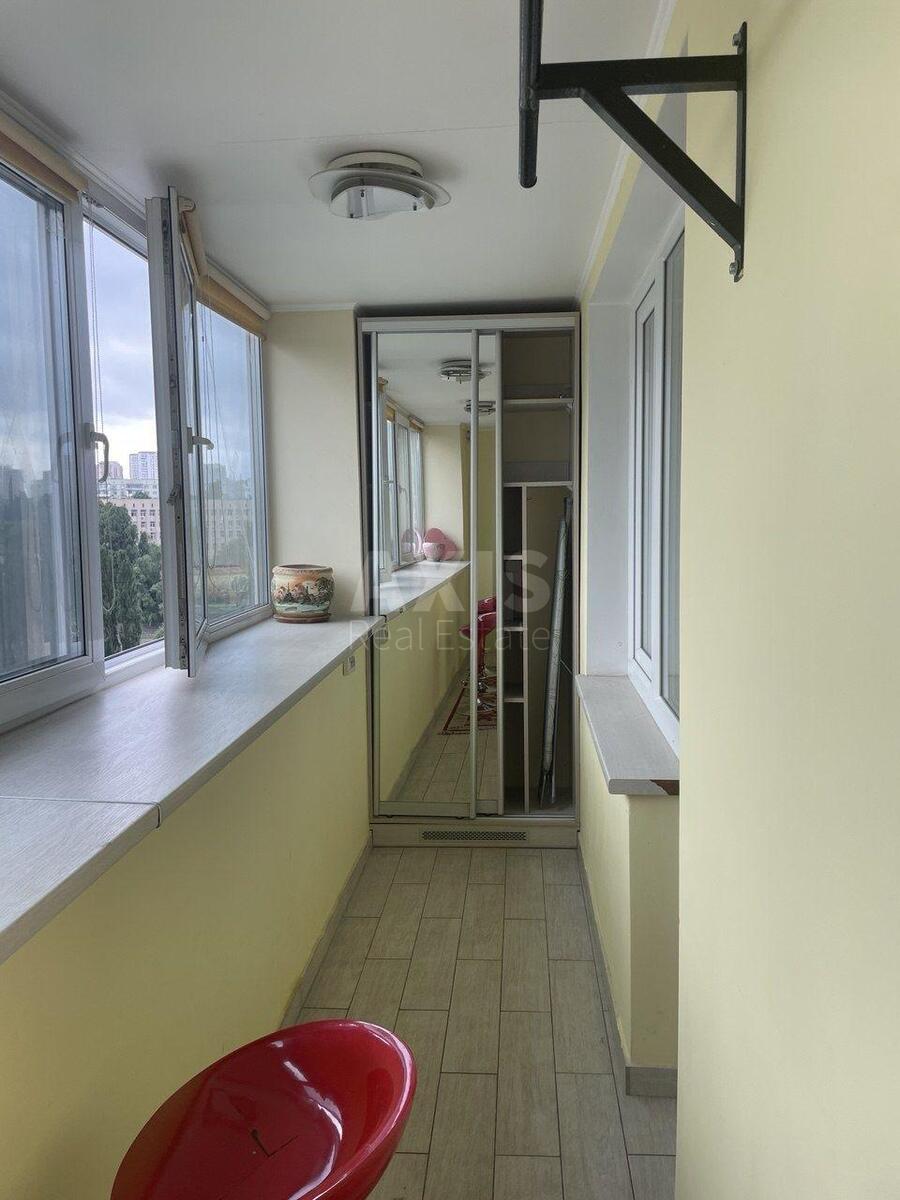 3k apartment vul. Karpats'ka 12607504