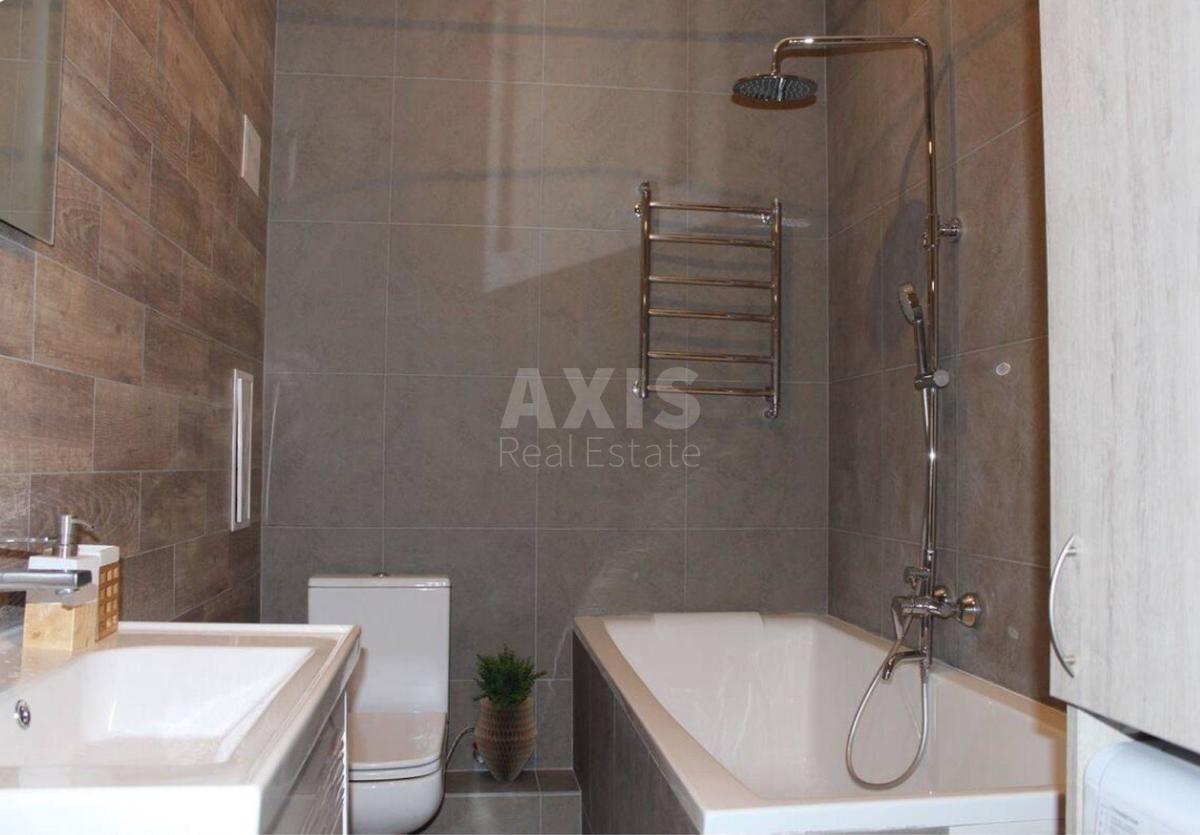 2k apartment vul. Andrjushhenka Grygorija 6Г5