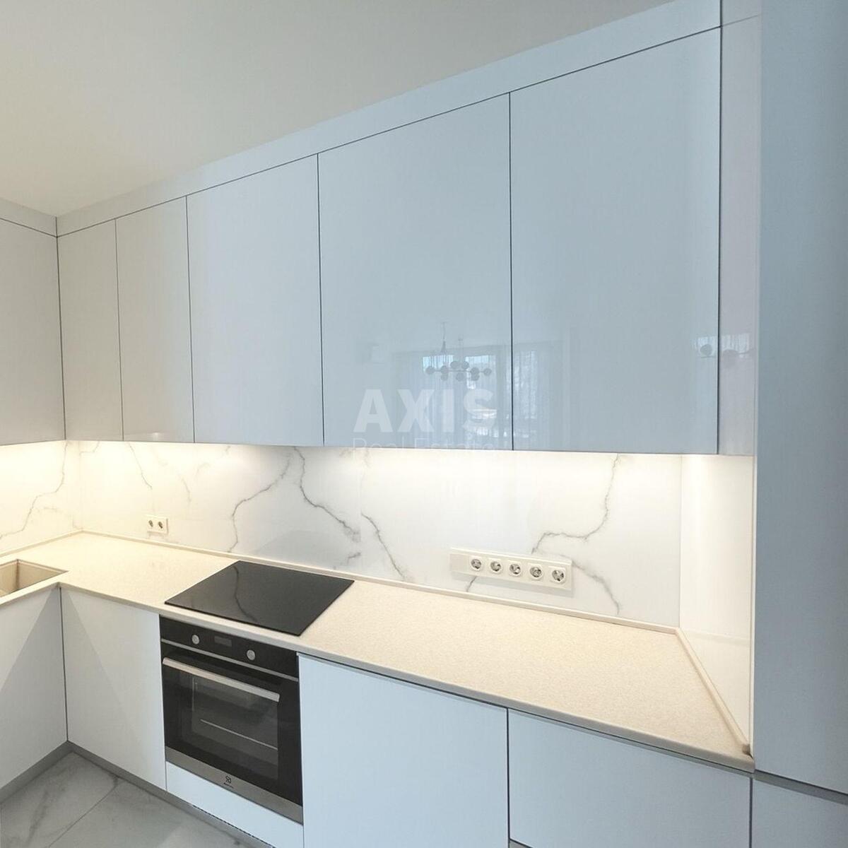 3k apartment vul. Glybochyc'ka 1360944