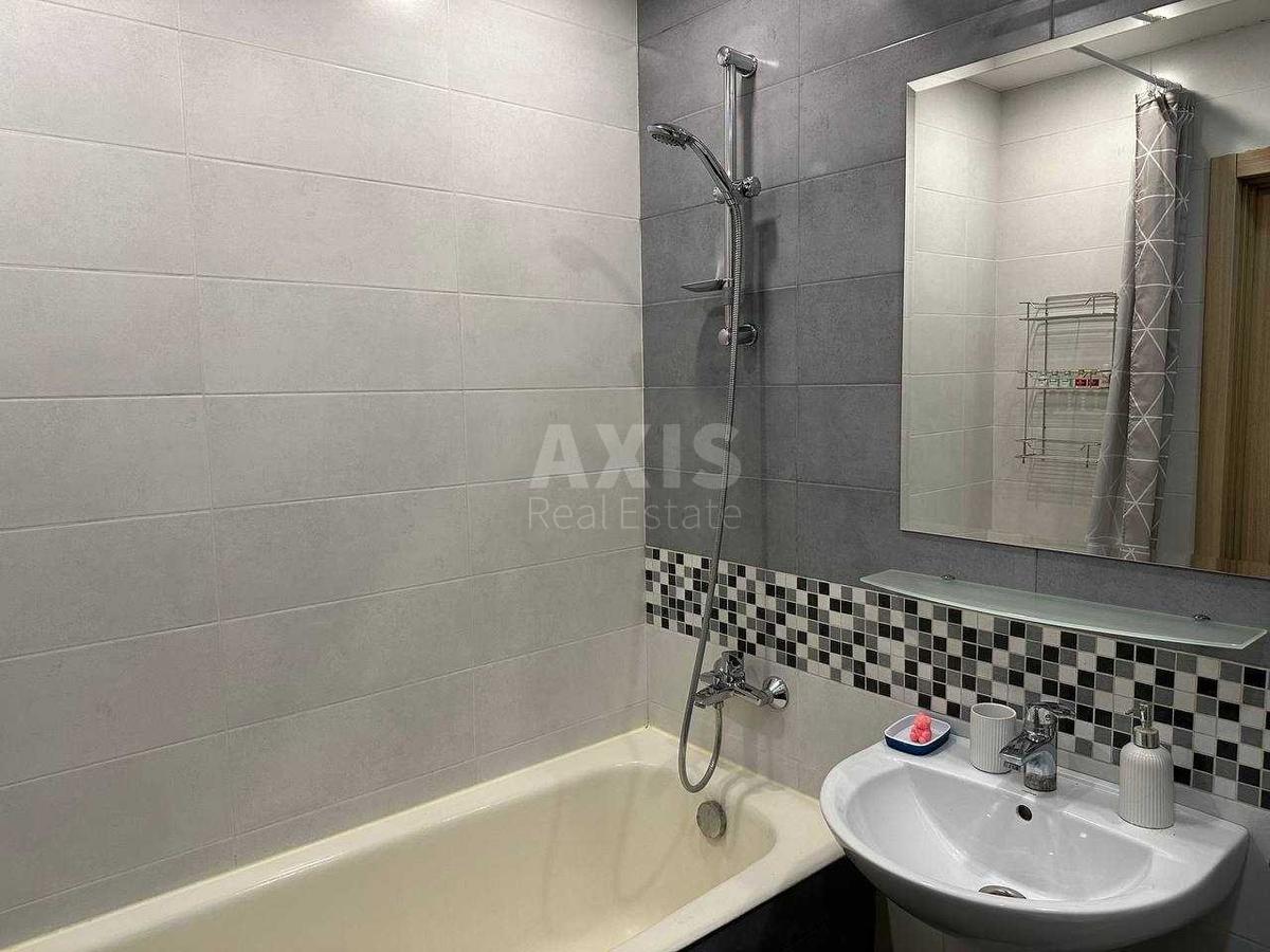 1k apartment vul. Lebedjeva Mykoly 6464455