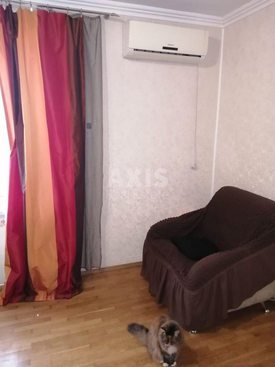 2k apartment vul. Revuc'kogo 42Б6