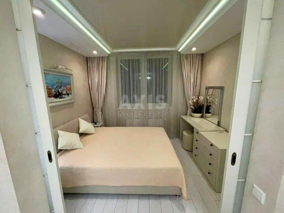 1k apartment vul. Sikors'kogo Igorja Aviakonstruktora 4610530