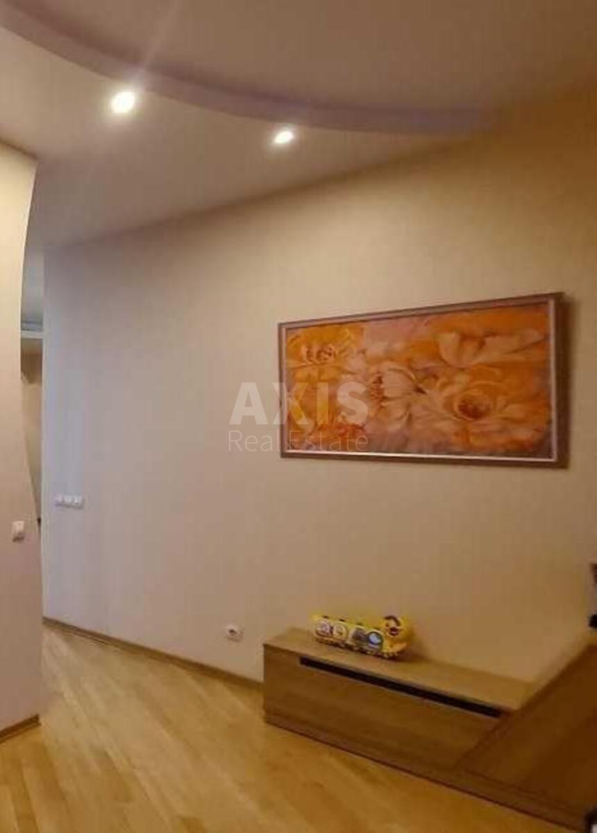 3k apartment vul. Narodnogo opolchennja 70