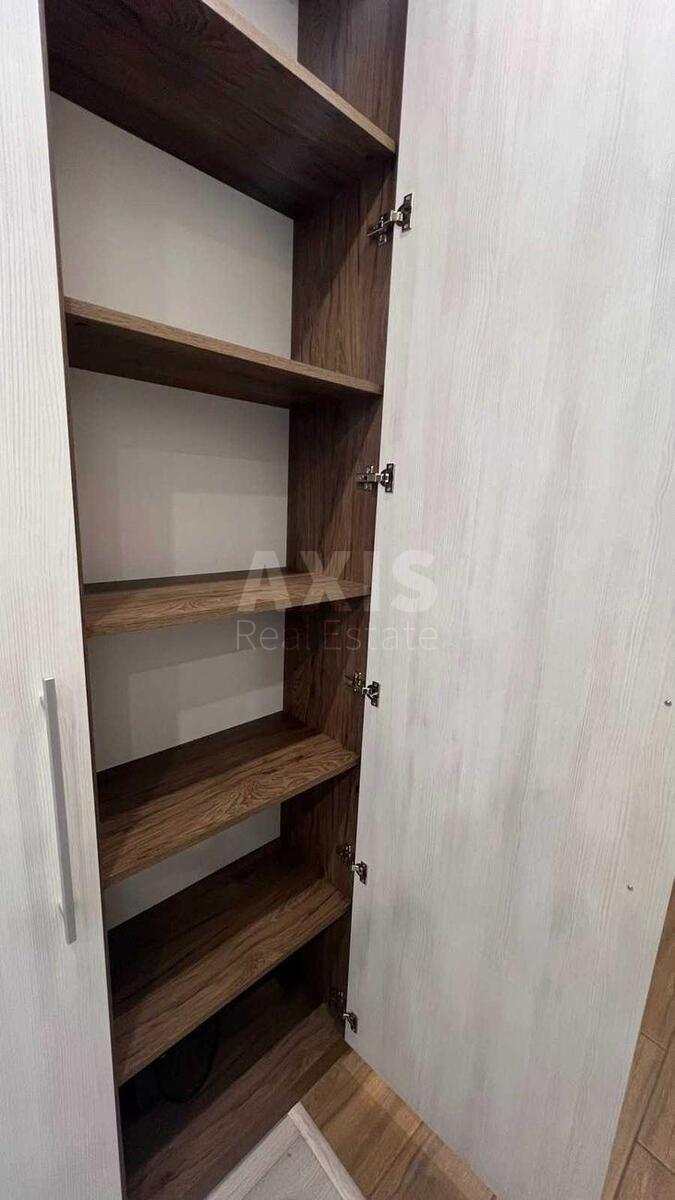 1k apartment vul. Solovcova Mykoly 218
