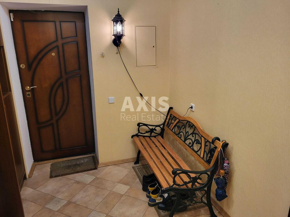 3k apartment vul. Levka Lukyanenka 216141020