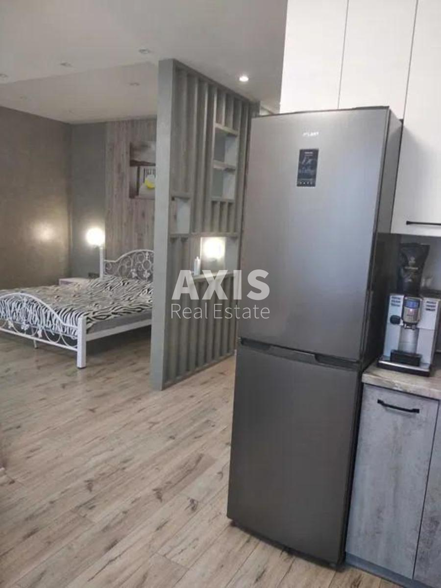 1k apartment pr-t Obolons'kyj 540