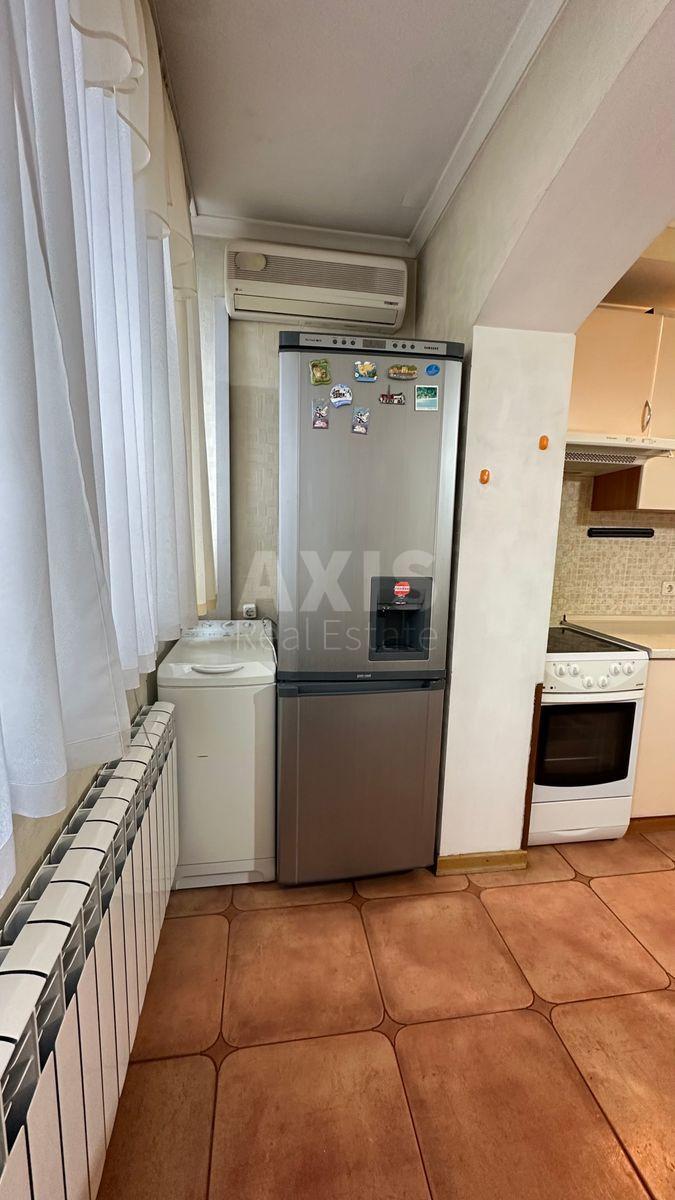 3k apartment vul. Geroi'v Dnipra 96