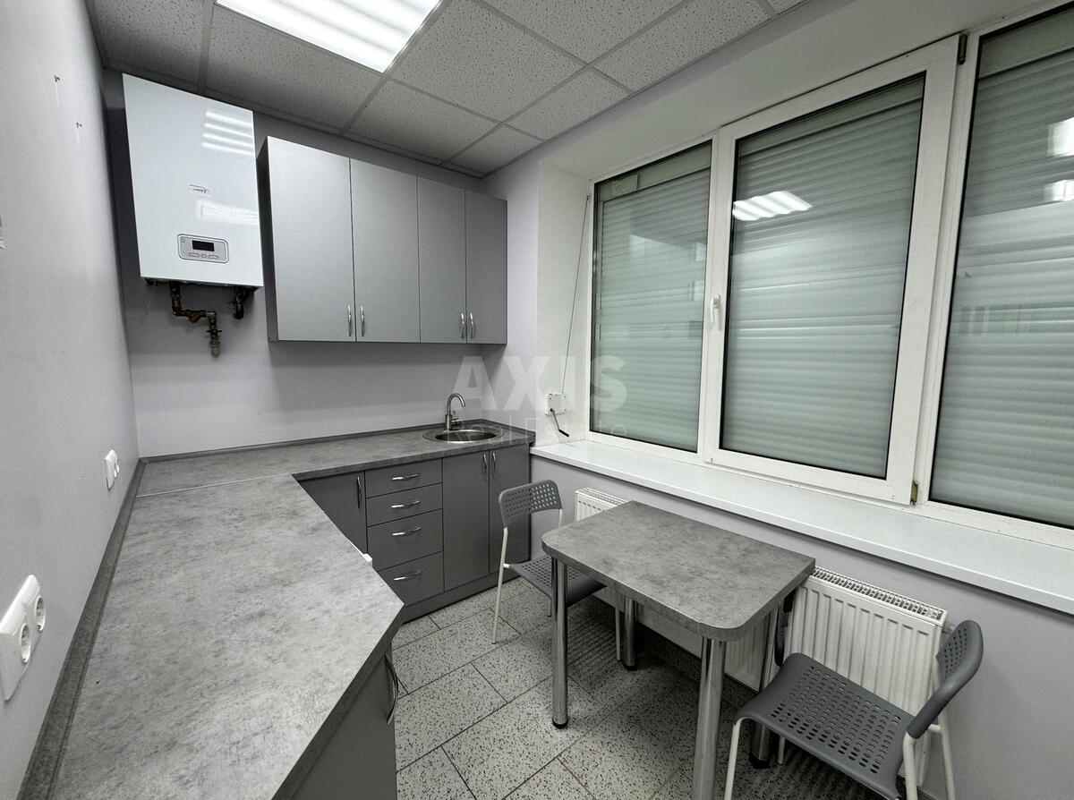 Office pr-t Volodimira Іvasyuka 8, 108m2636495