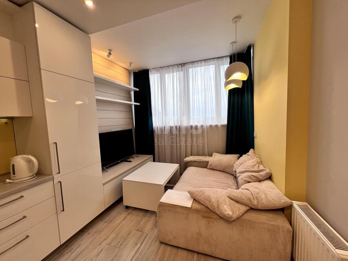 2k apartment vul. Andrjushhenka Grygorija 6Г593773