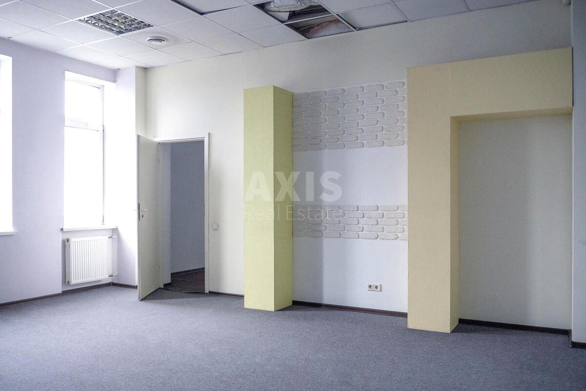 Office vul. Geroi'v Kosmosu 4, 469m2592571