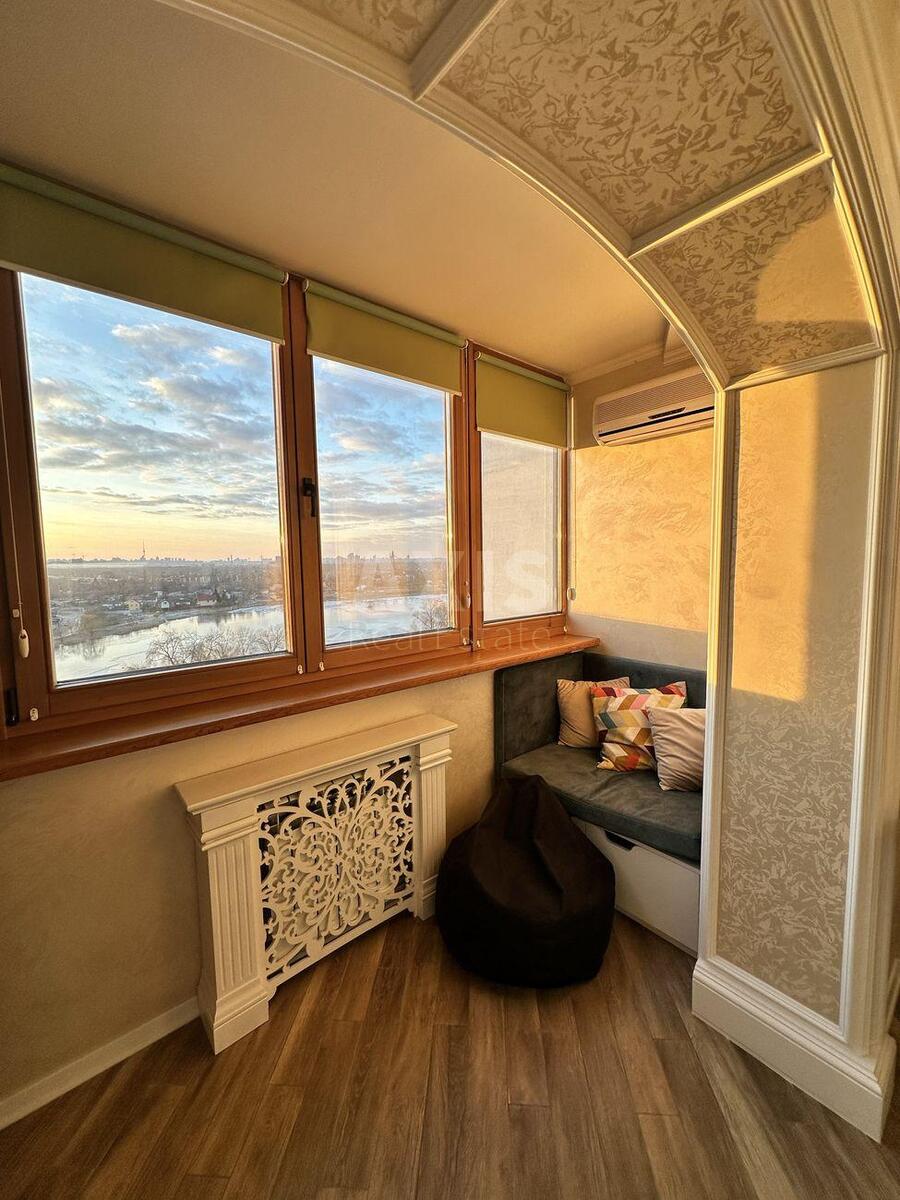 3k apartment vul. Rajduzhna 3713