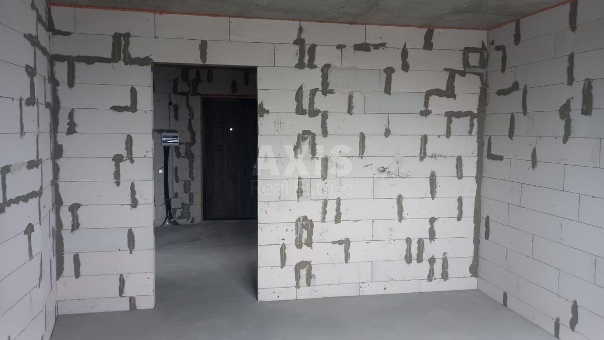 2к квартира ул. Михаила Максимовича 323