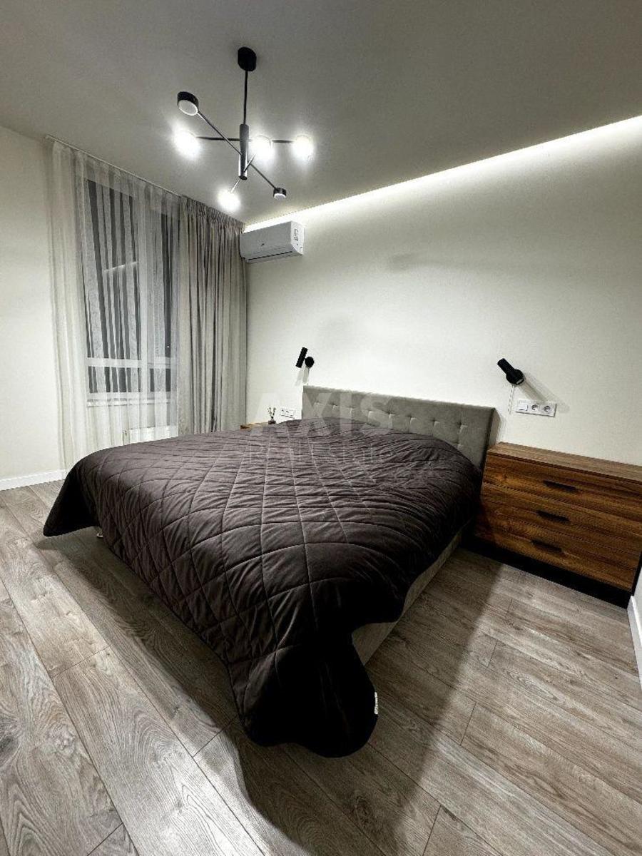 3k apartment vul. Saljutna 2Б2