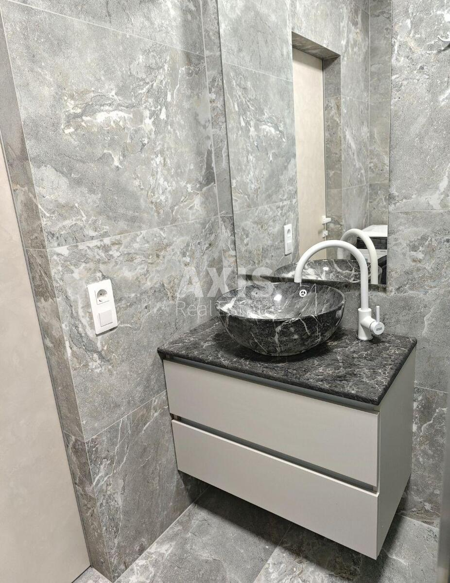 2к квартира пр-т Европейского Союза 83622224