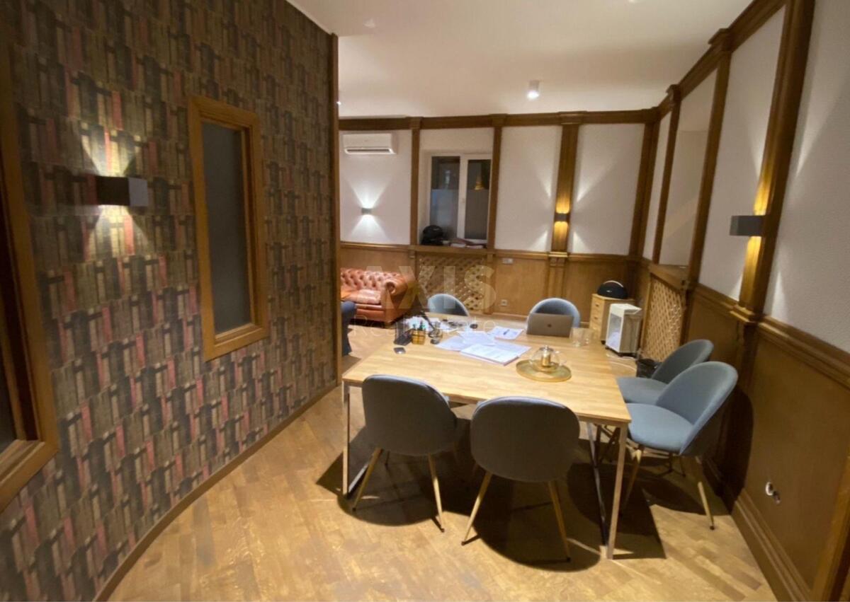 Office vul. Grushevs'kogo Myhajla 28/2, 44m20
