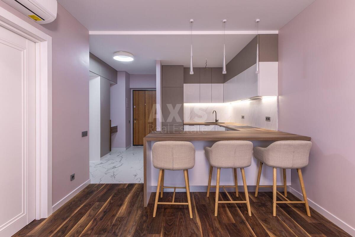 2k apartment vul. Lypkivs'kogo Vasylja Mytropolyta 16В0