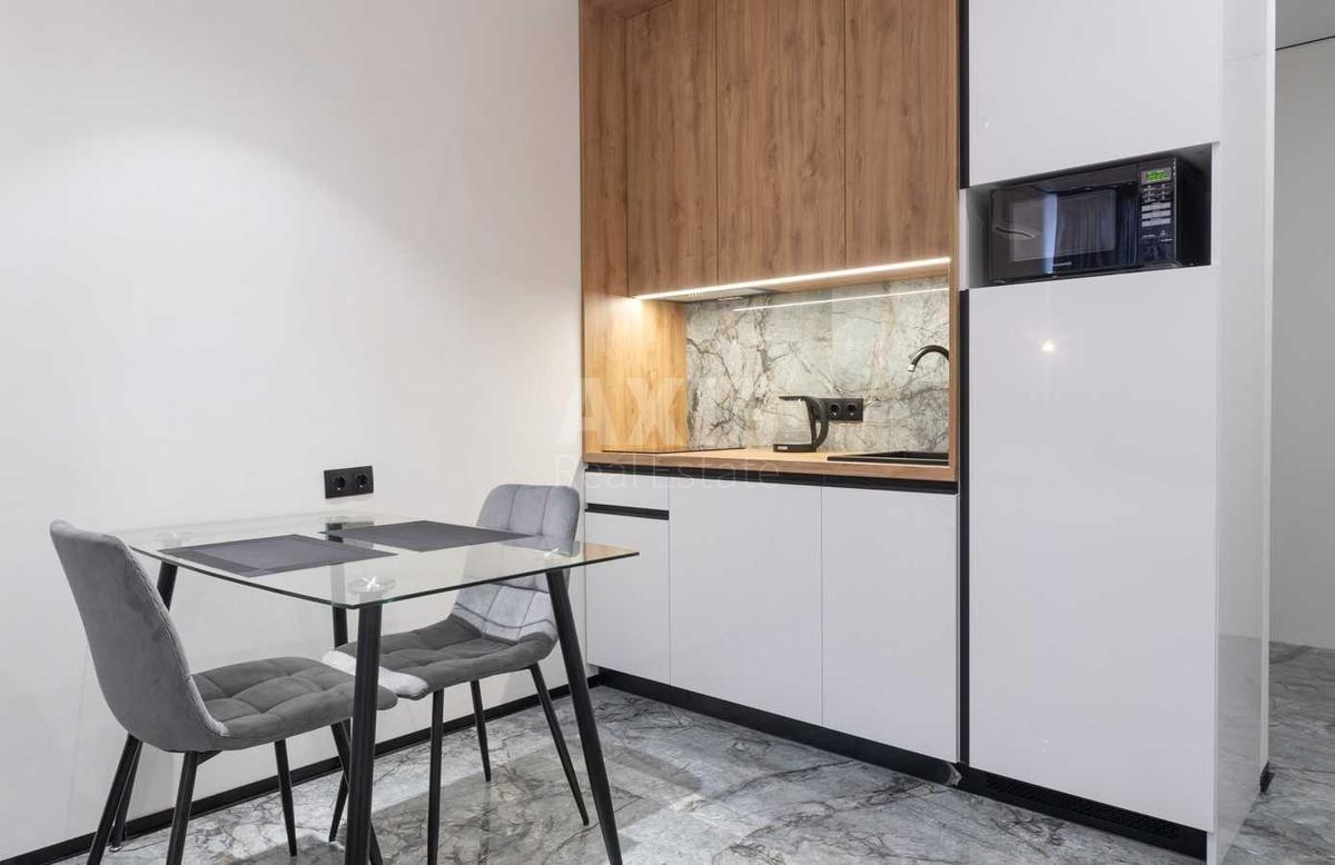 1k apartment vul. Oleksandra Olesja 5А