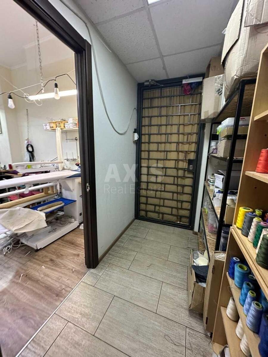 Офис ул. Евгения Коновальца 32Г, 125м20