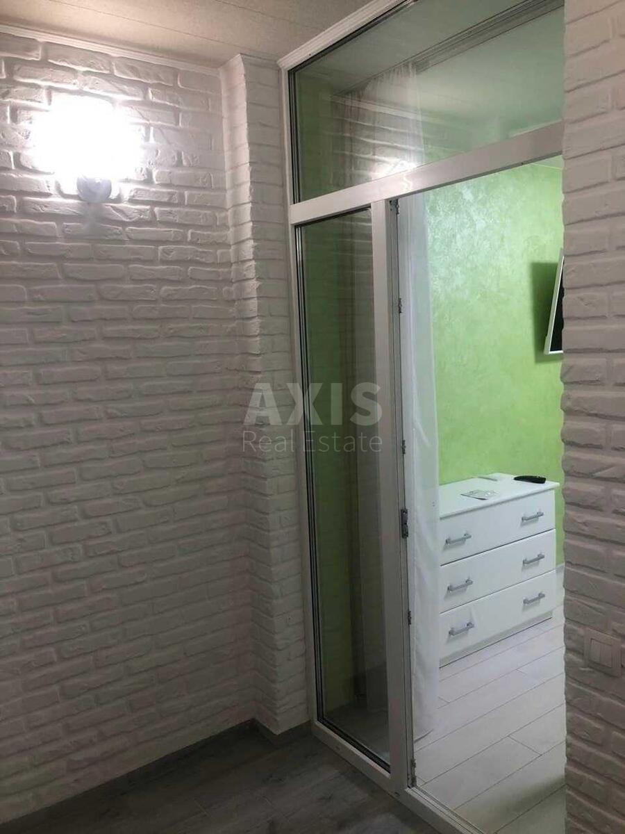 2k apartment vul. Bogdanivs'ka 7Г11