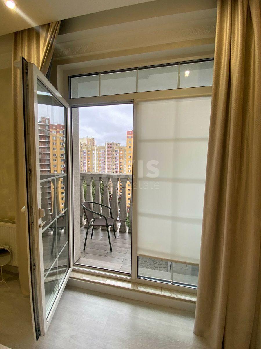 2k apartment vul. Myhajla Maksymovycha 244