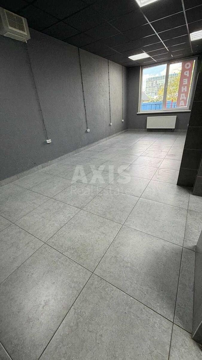 Office shose Harkivs'ke 188, 56m20