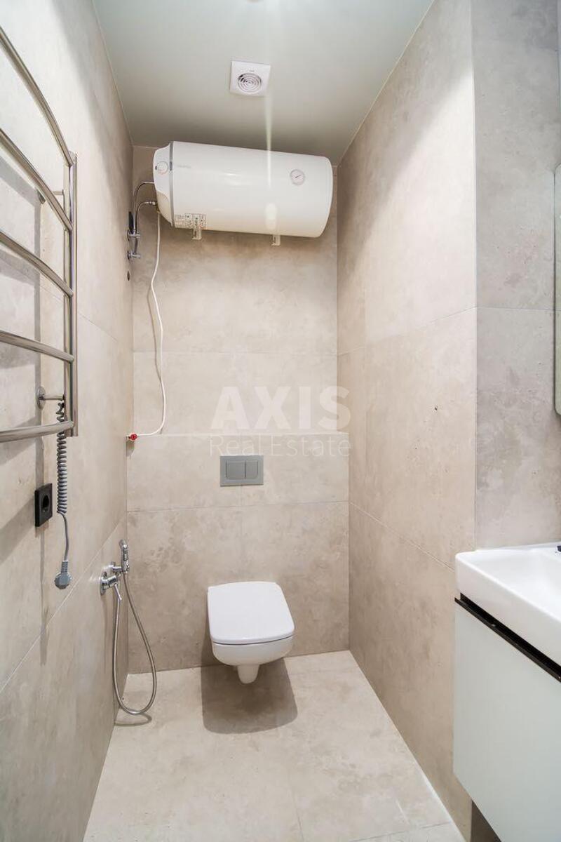 Офис ул. Василия Тютюнника 28А, 280м29
