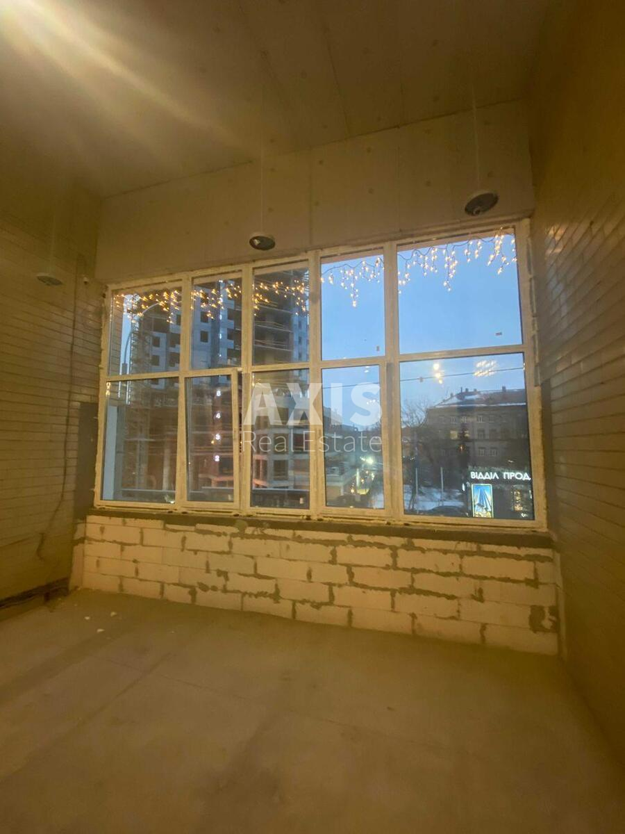 Service object vul. Antonovycha 125В, 330m2543441