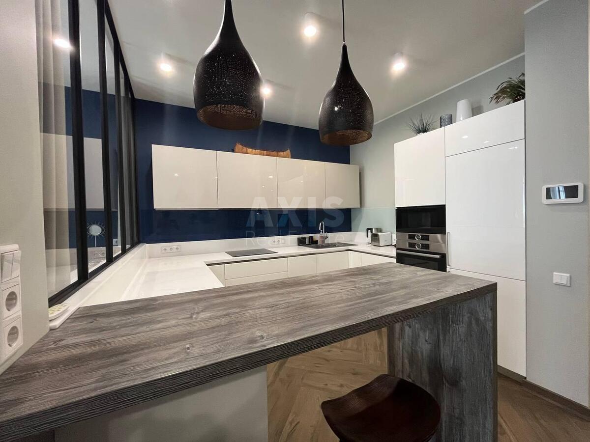 1k apartment vul. Antonova Aviakonstruktora 2Б