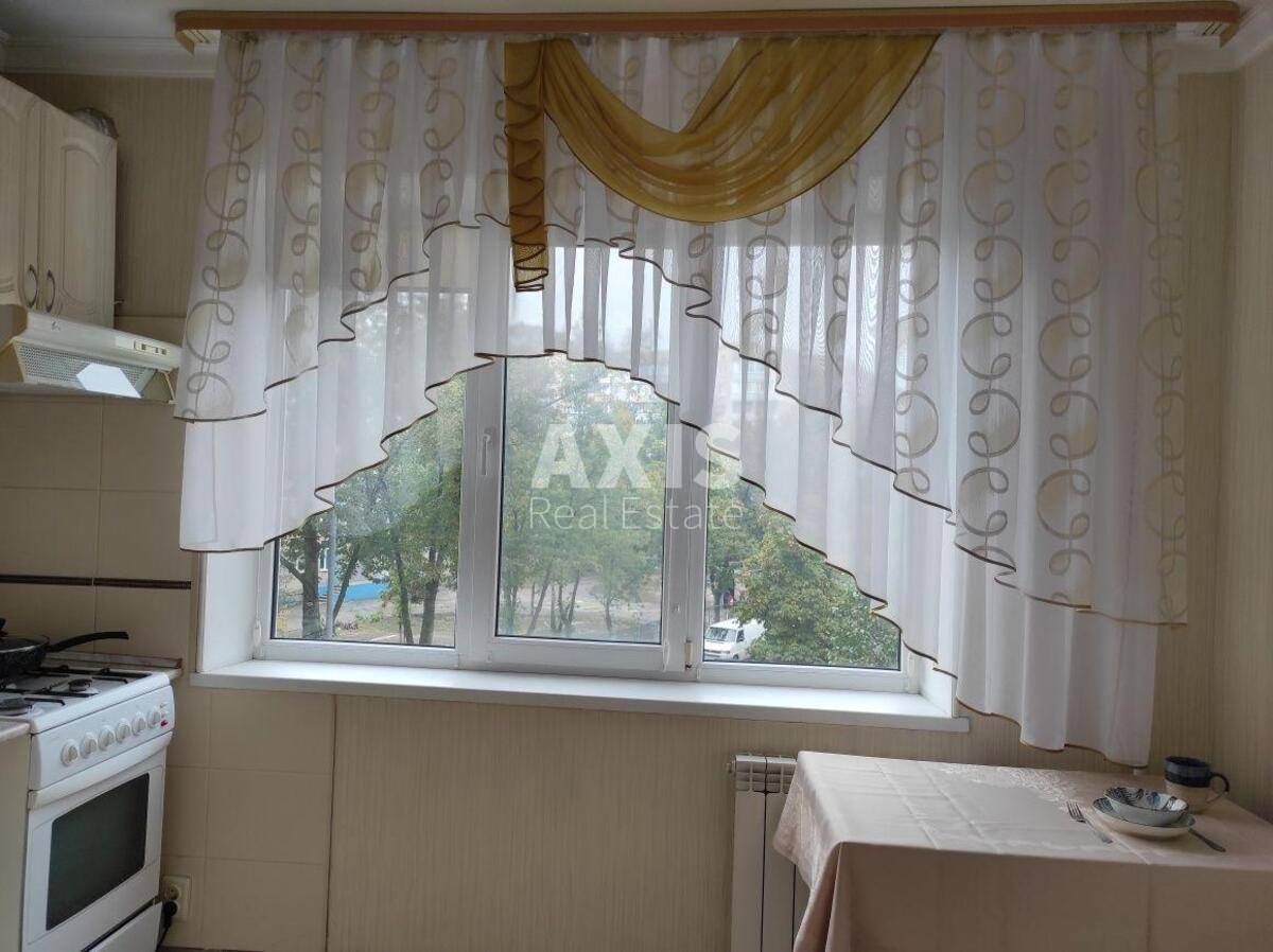 1k apartment vul. Zakrevs'kogo Mykoly 93А