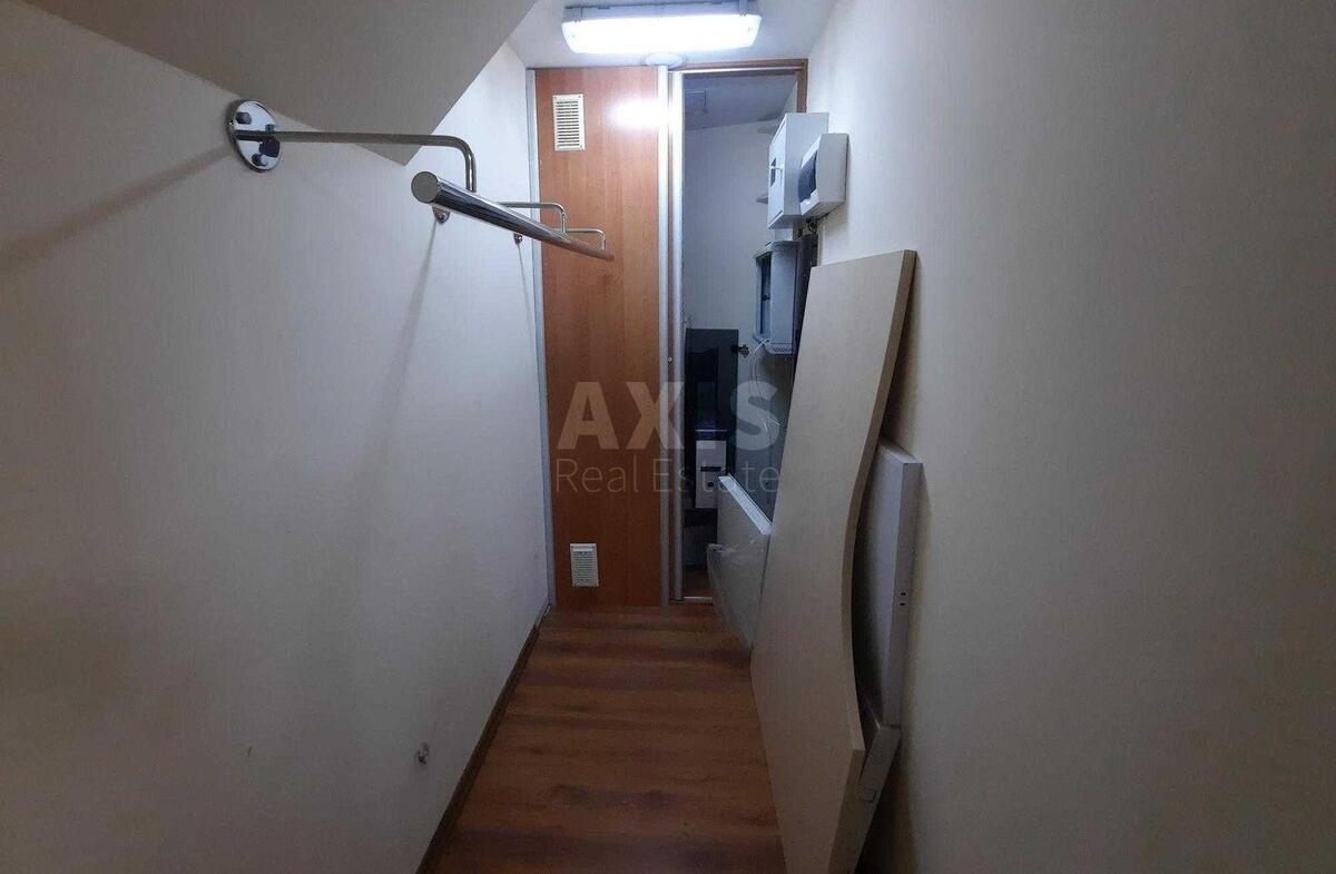 Office vul. Basejna 2А, 191m2582106