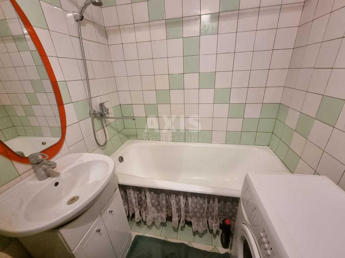 3k apartment vul. Lucenka Dmytra 56