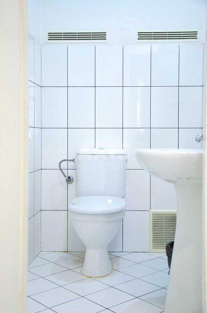 Office vul. Geroi'v Kosmosu 4, 290m2581133