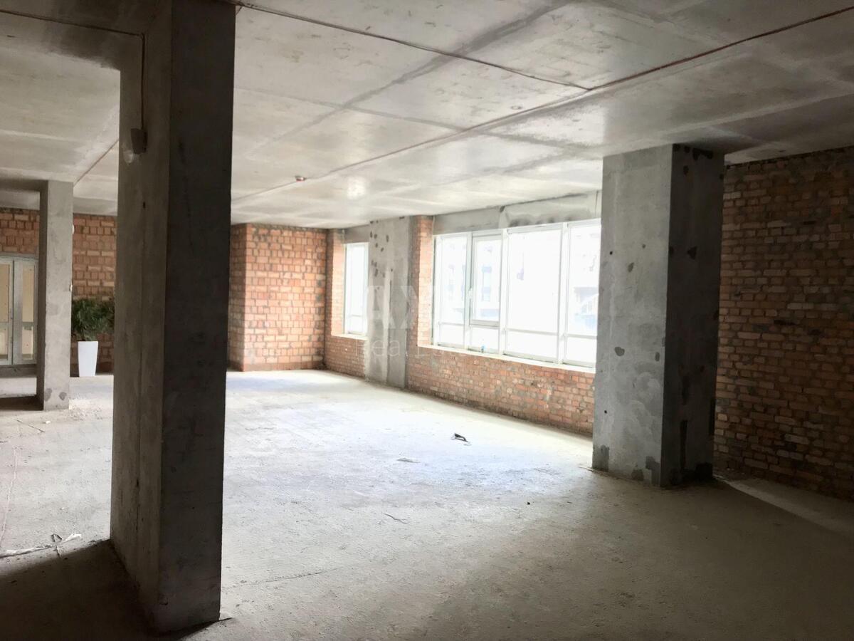 Office vul. Antonovycha 109, 410m2617224