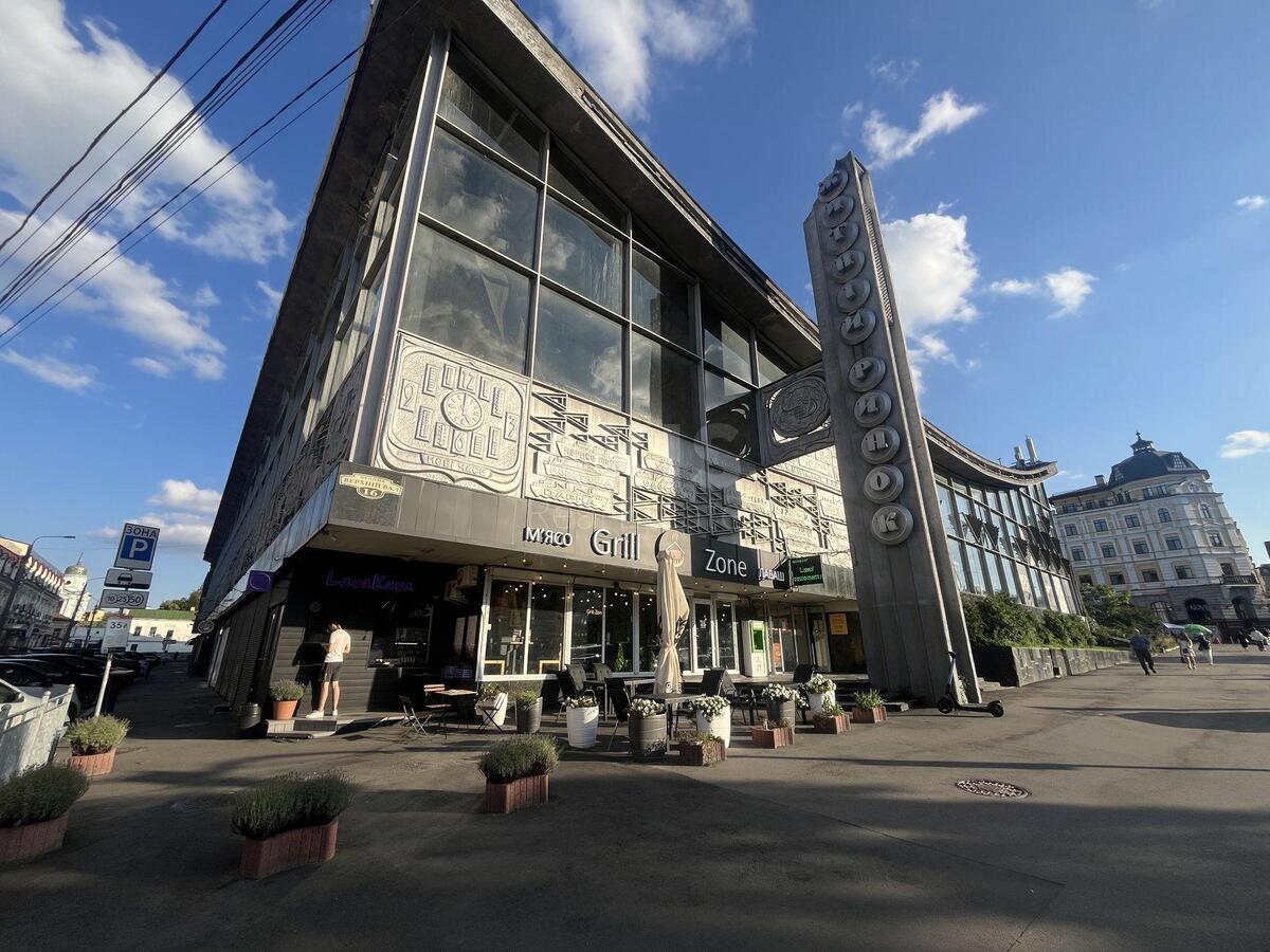 Объект торговли ул. Верхний Вал 16, 35м257406