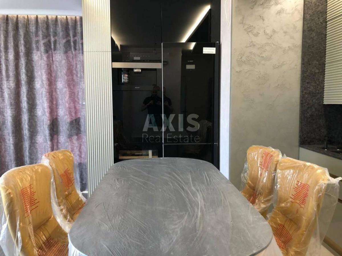 2k apartment vul. Kudri Ivana 3а5
