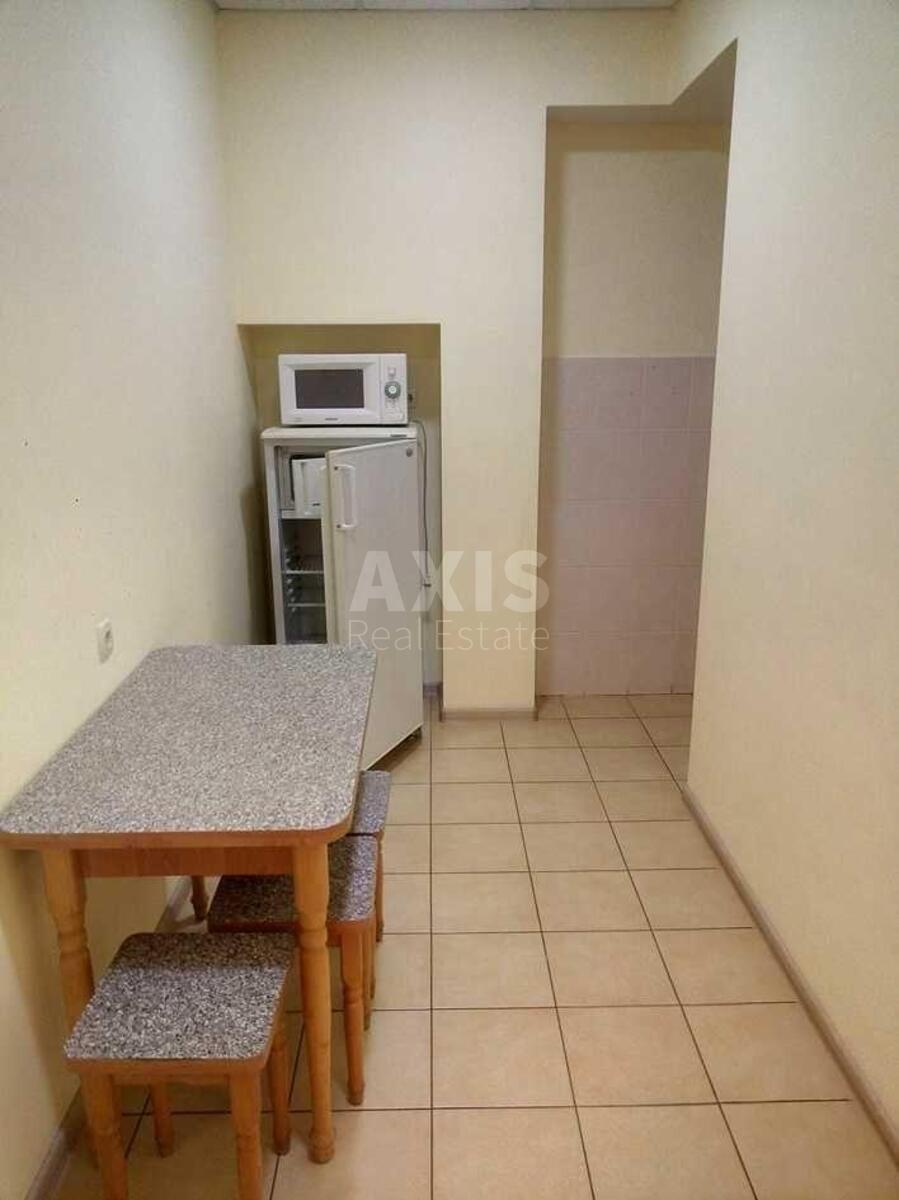 Trade object vul. Pochajnyns'ka 23, 150m2635142