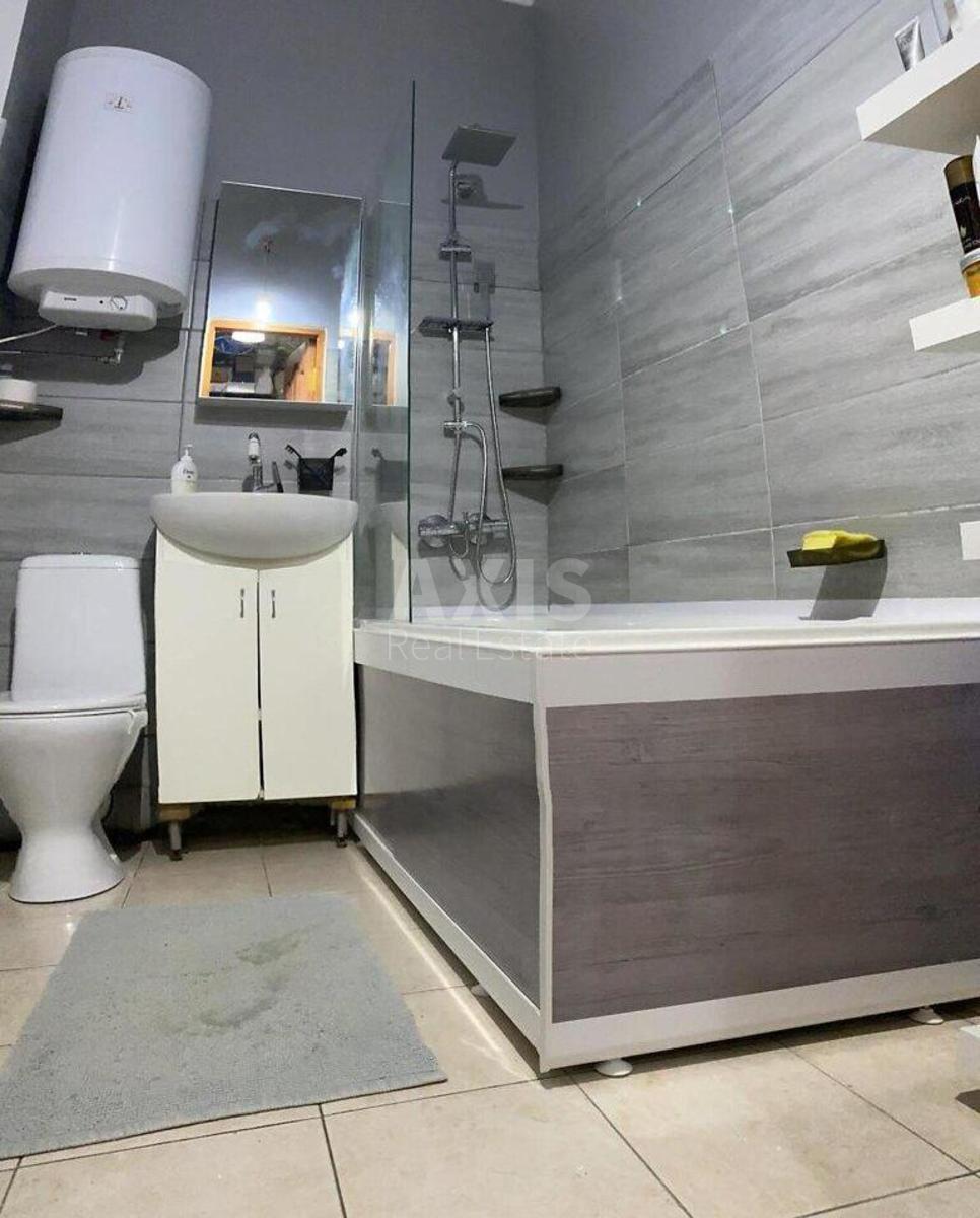 1k apartment vul. Urlivs'ka 16/375