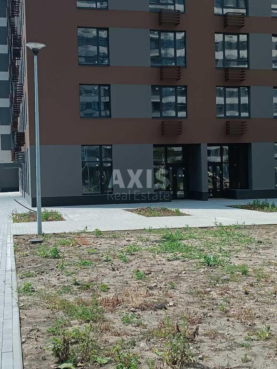 Service object vul. Vsevoloda Zmijenka 34/21, 86m2595295