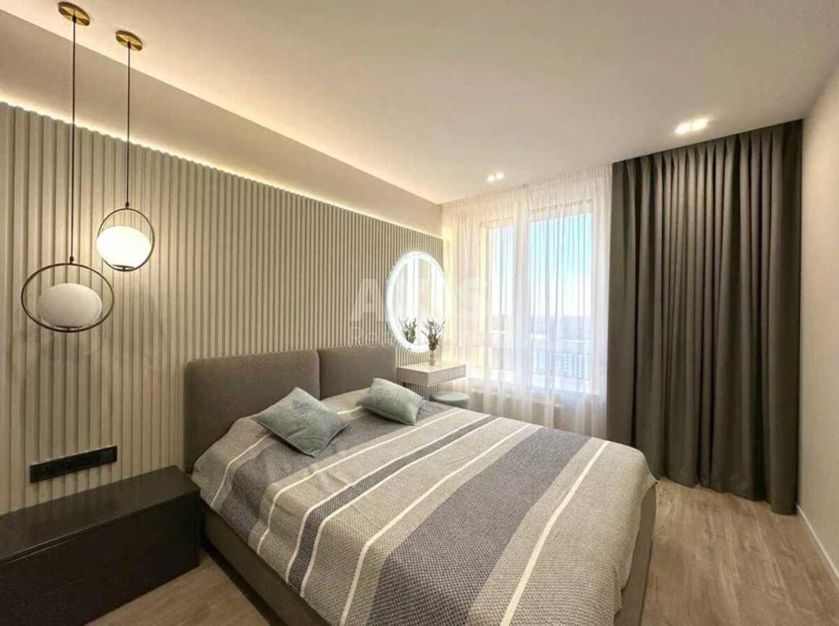 3k apartment vul. Zarichna 16627135