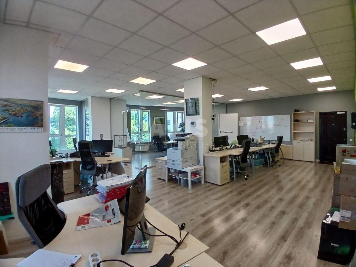 Office uzviz Voznesens'kyj 23В, 127m2584401