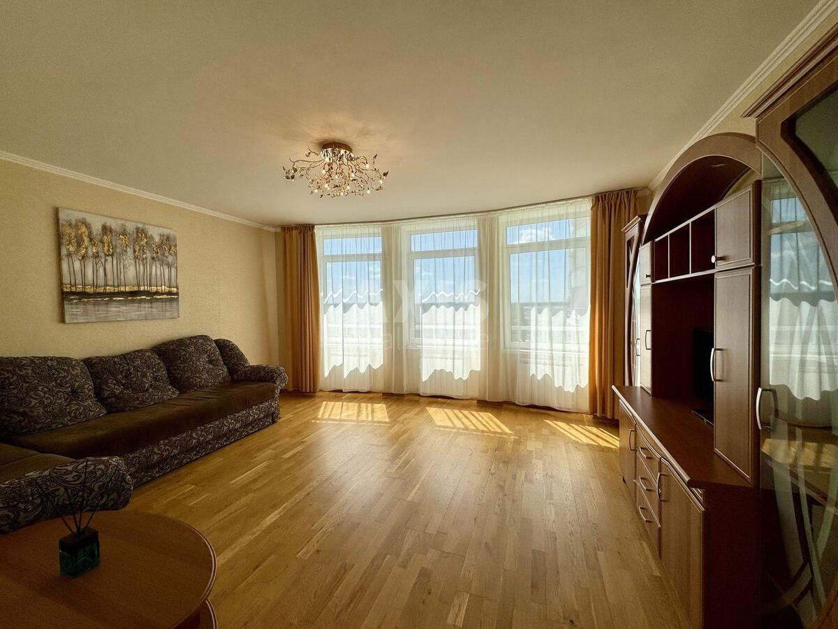 3k apartment pr-t Nauky 80/73А2