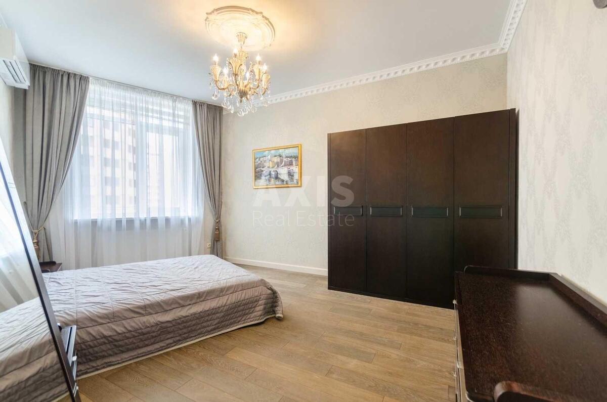 3k apartment vul. Staronavodnyc'ka 6Б2