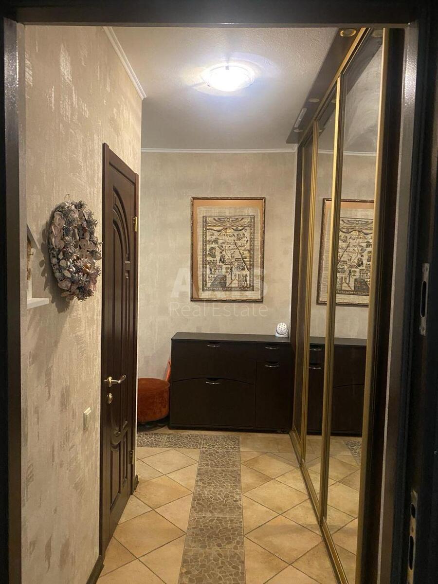 2к квартира наб. Днепровская 2612